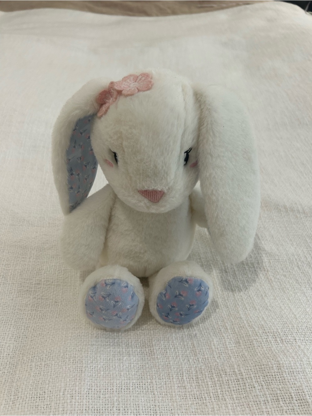 Carried Away White Bunny Rabbit Plush Floral Ears Pink Bow Stepping Stones